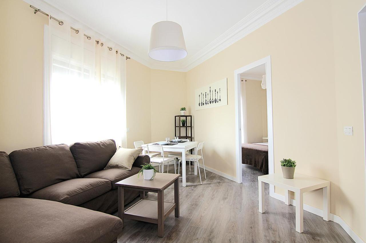 Felip - Spacious And Quiet Apartments Barcellona Esterno foto