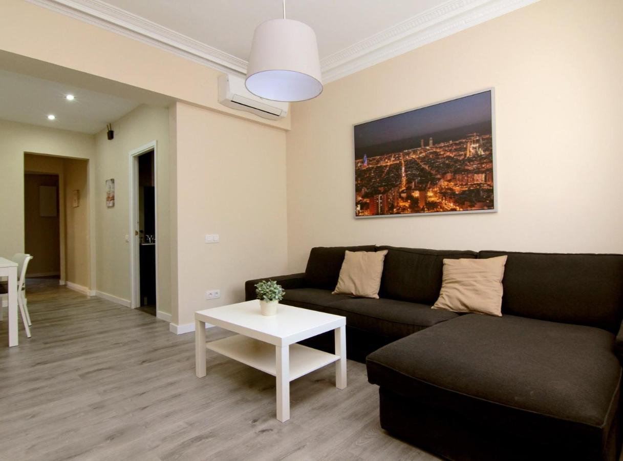 Felip - Spacious And Quiet Apartments Barcellona Esterno foto